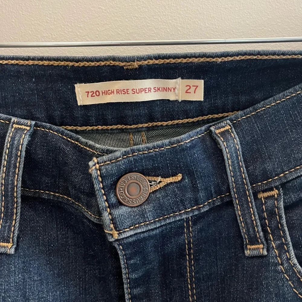 LEVIS High Rise - Picture 3 of 3